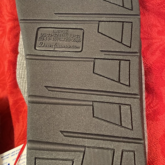 Men Slippers/Sandals - Picture 6 of 6